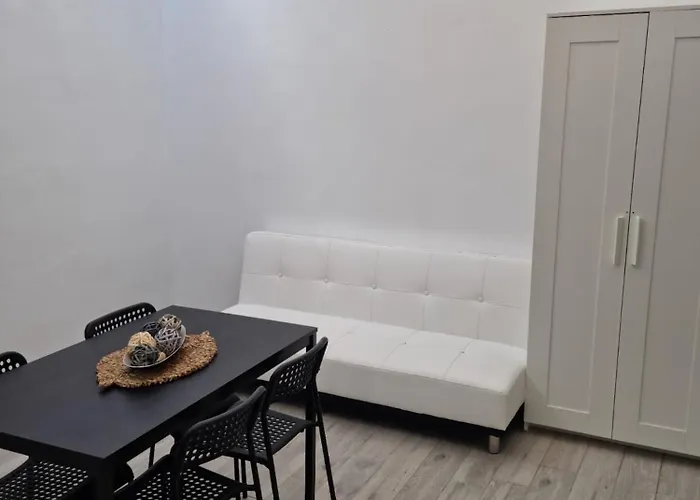 2 Camere Splendida Casa Vacanze In Tenerife Del Sur Casa Trilly